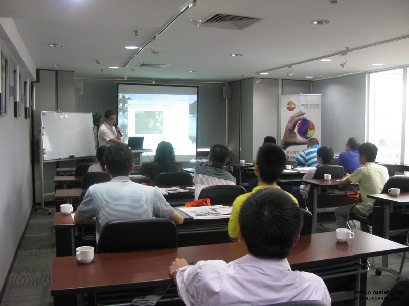 TESTO350加強(qiáng)型產(chǎn)品代理商培訓(xùn)會照片